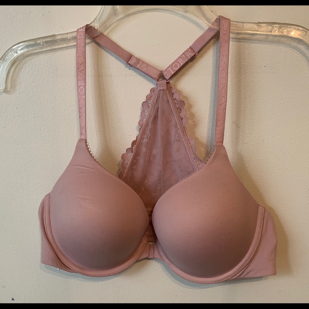 Victoria Secret Body by Victoria Bra Size 38B